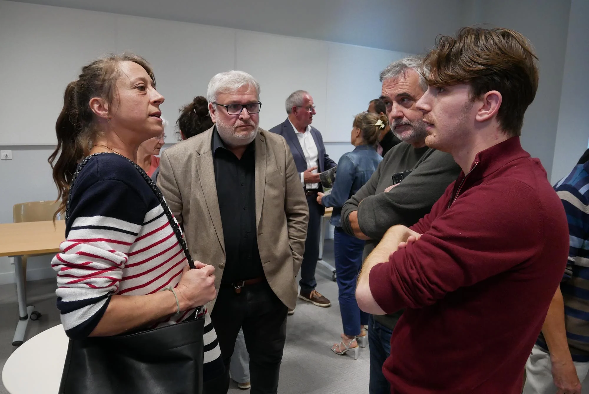 Discussion après débat
